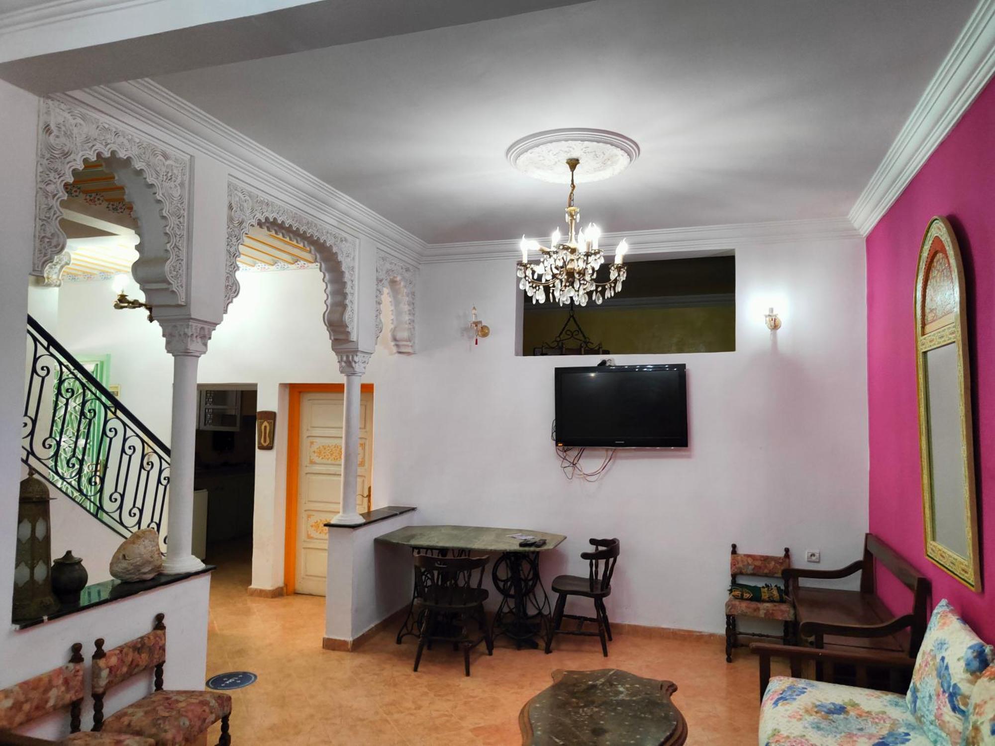 Hotel Dar Baddi Lahebichate Esterno foto